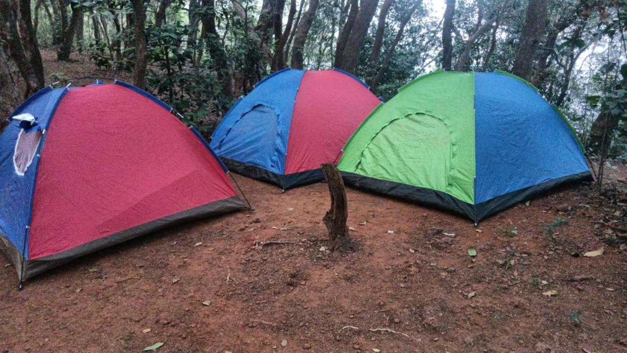 Hotel Hilltone Veg Non Veg Matheran Exterior foto